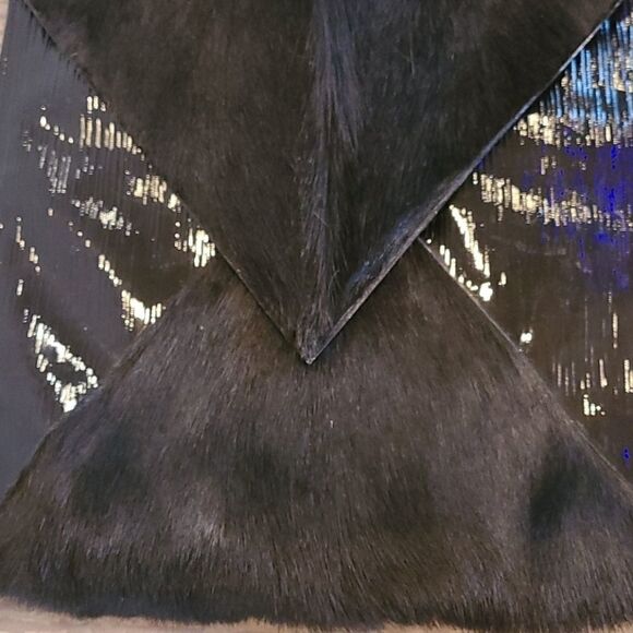 FINAL SELL.  Betty Audish Genuine Gazelle Fur with Patent Leather Hand Bag NWOT - Picture 3 of 6